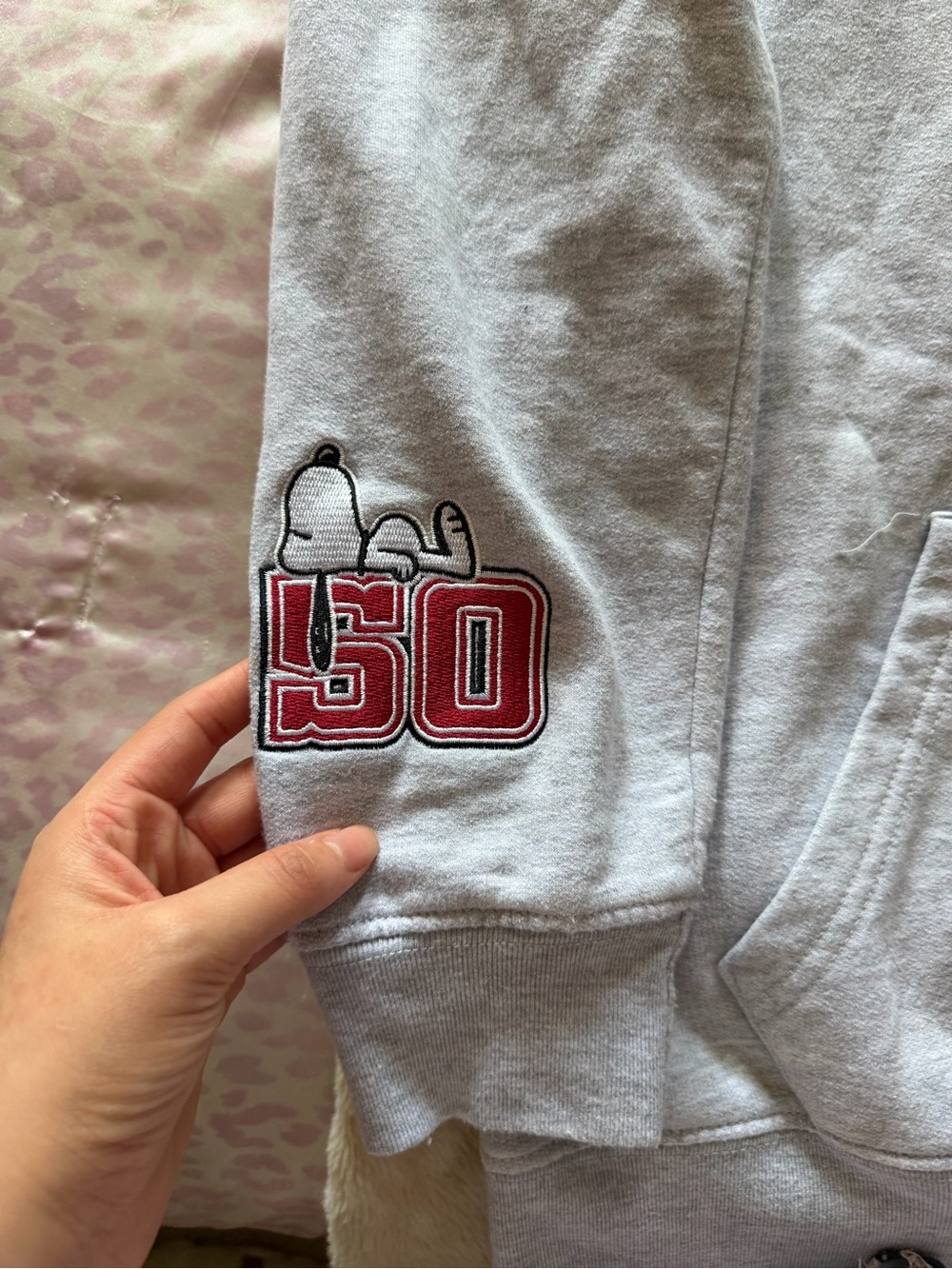 Grey snoopy hoodie embroidered logo - Picture 3 of 6